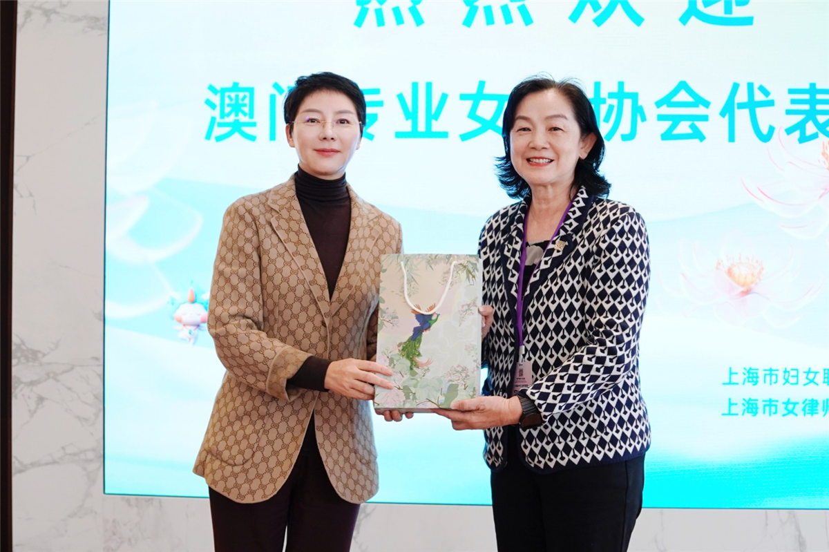 5360bd96a89e86cbf142be1bffe00951.jpg 5360bd96a89e86cbf142be1bffe00951.jpg